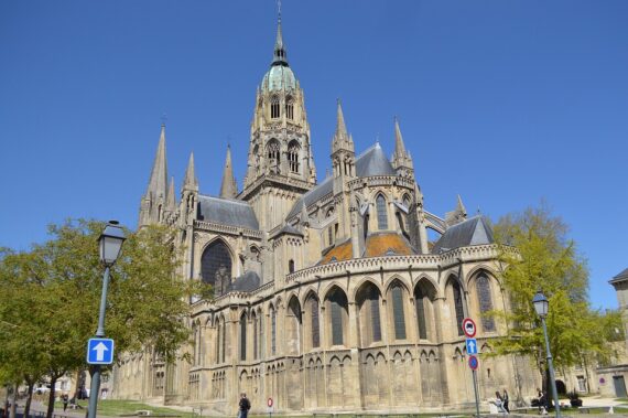 Stadtrundfahrt Bayeux , Reiseleiter Bayeux
